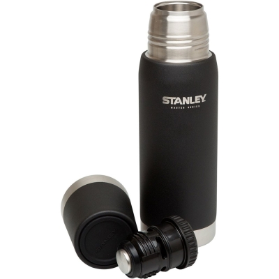 Stanley Master Vacuum Bottle .75 lt.-25 oz.