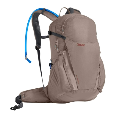 CamelBak Rim Runner 22