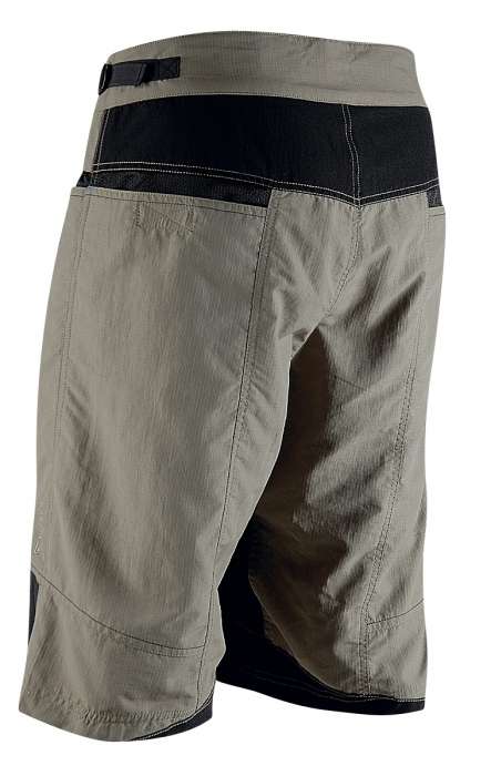 VISTA TRASERA - Sugoi Gustov Short
