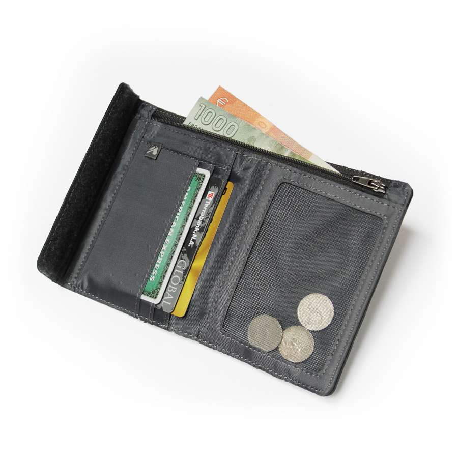  - Tatoo Zip Wallet