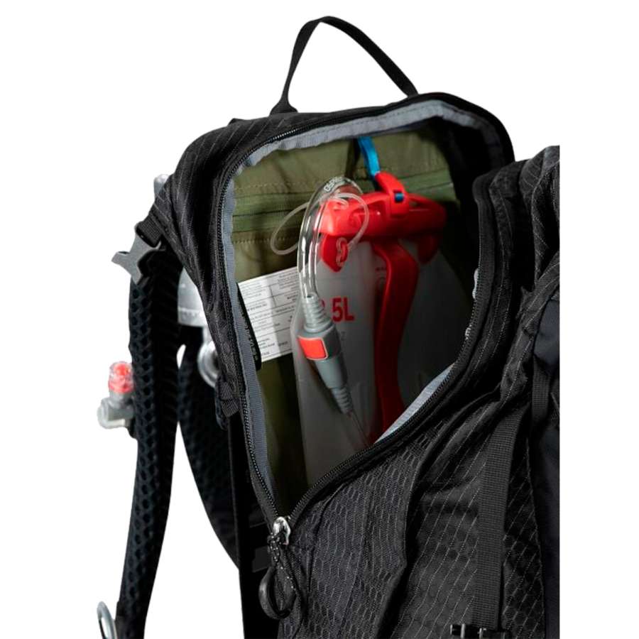  - Osprey Manta 34