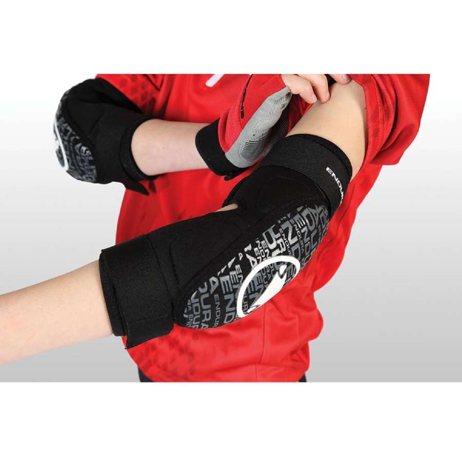 - Endura SingleTrack Youth Elbow Protector