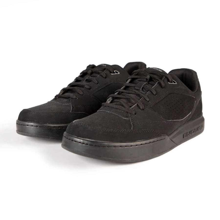 Black - Endura Hummvee Flat Shoe