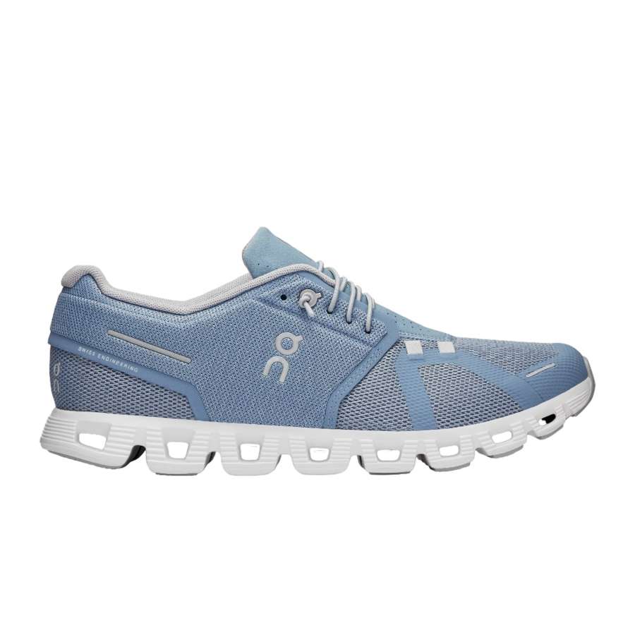 Blue - On Running Cloud 5 M´s