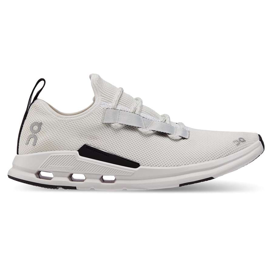 Undyed-White / Black  - On Running Cloudeasy M´s
