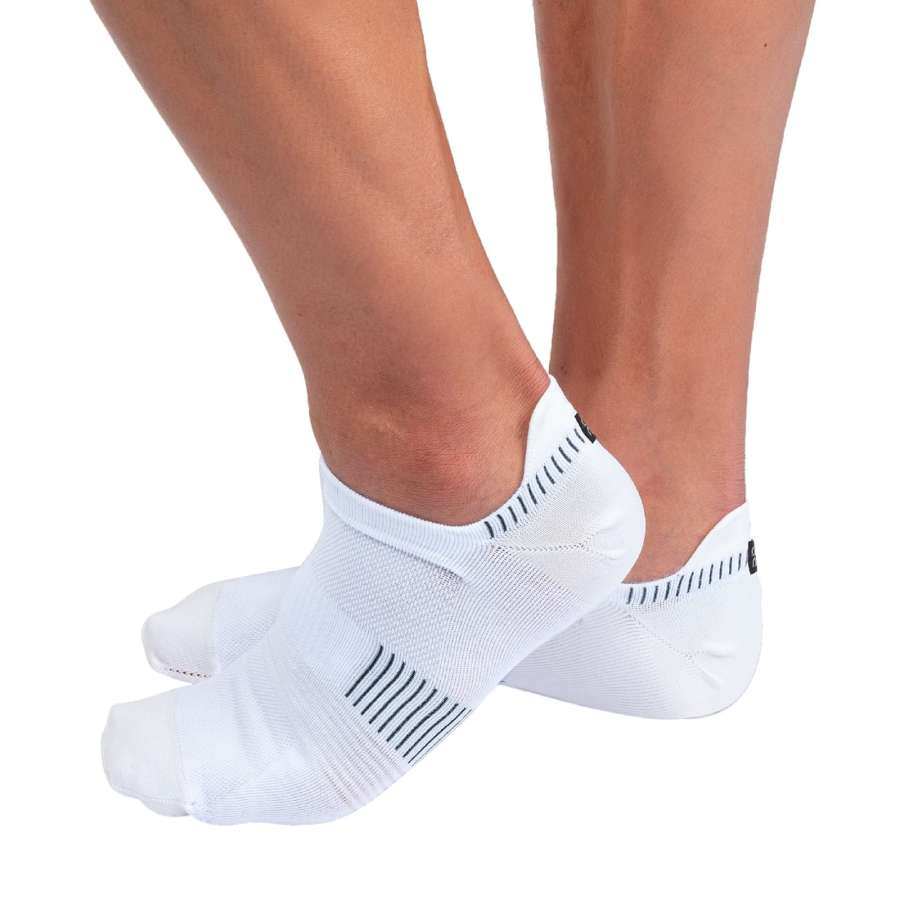 White - On Running Ultralight Low Sock M´s