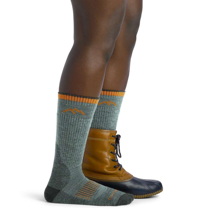  - Darn Tough Women's Boot Midweight Hunting Sock