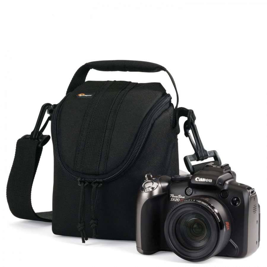  - Lowepro Adventura Ultra Zoom 100