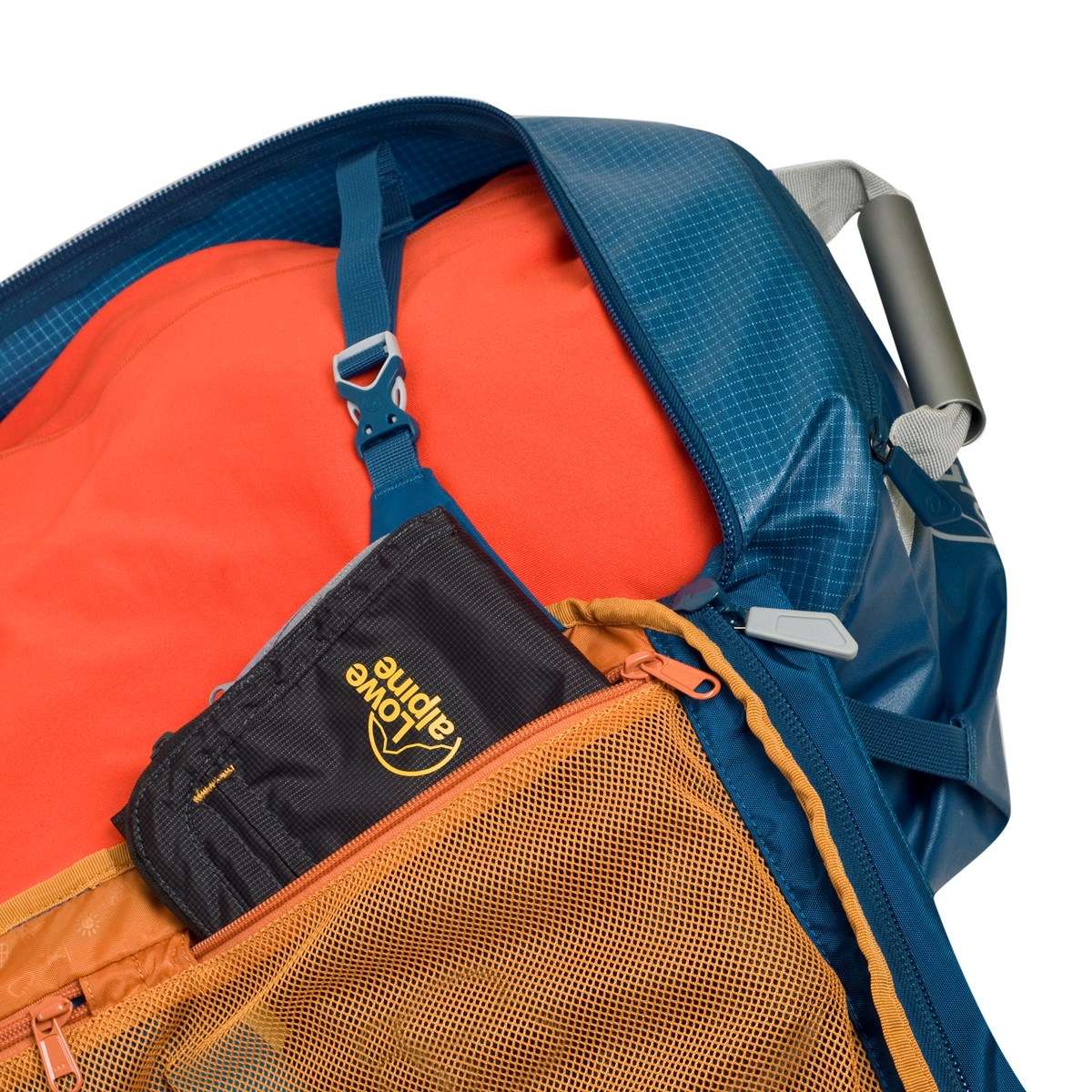 lowe alpine 90l travel kit bag