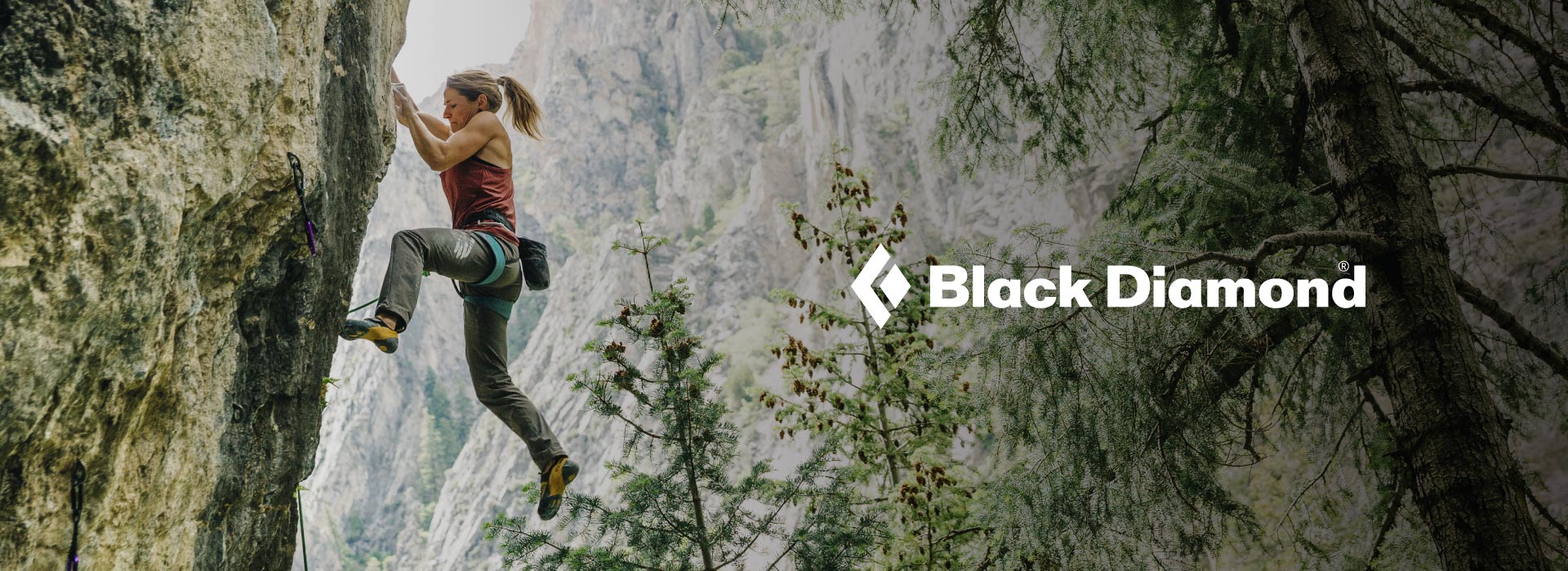 Black Diamond es una marca norteamericana especializada en fabricación de equipo técnico para escalada y montañismo como ferretería,
mochilas, linternas, zapatos, carpas y bastones. Además, cuenta con una línea
de ropa y accesorios enfocada en trekking, montañismo, escalda, trail running y lifestyle.