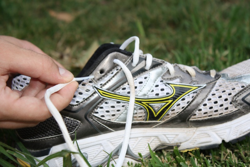 Como atarse con seguridad los cordones de unas zapatillas de trail 